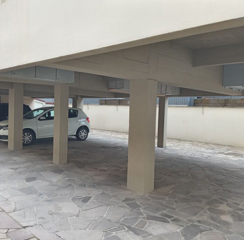 Condomínio - Estacionamento
