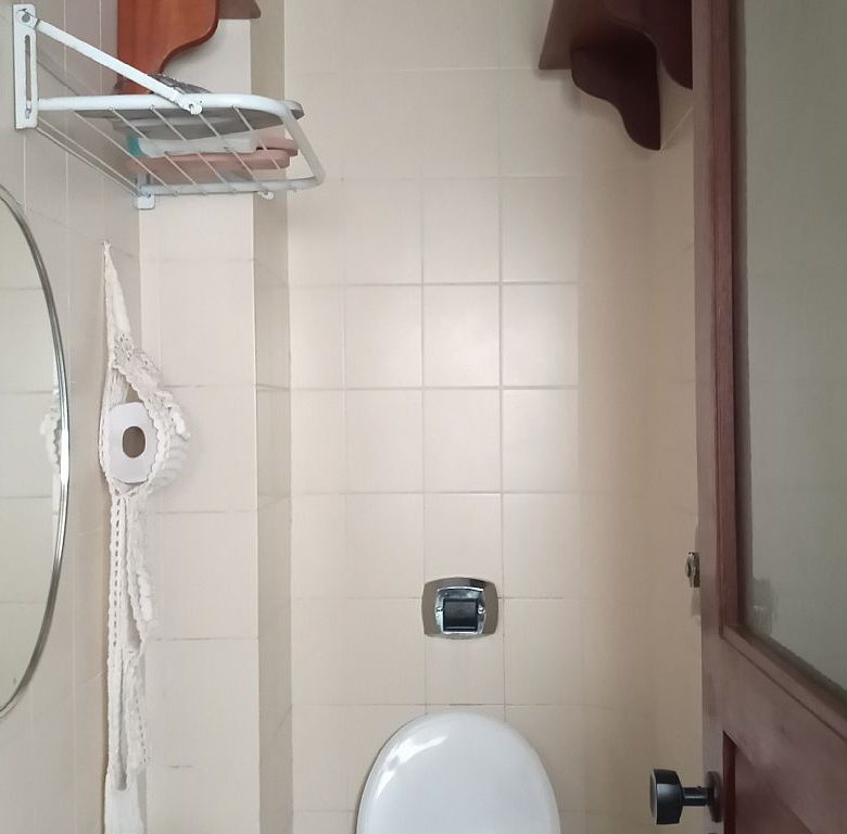 Banheiro auxiliar