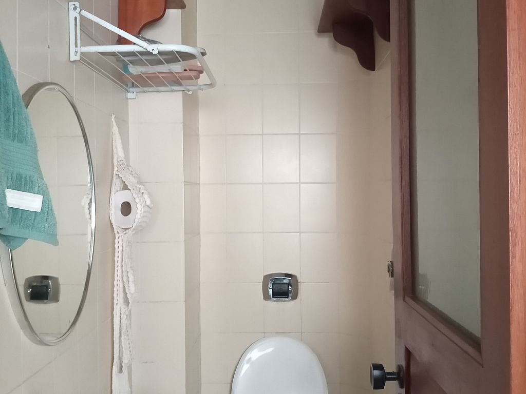 Banheiro auxiliar